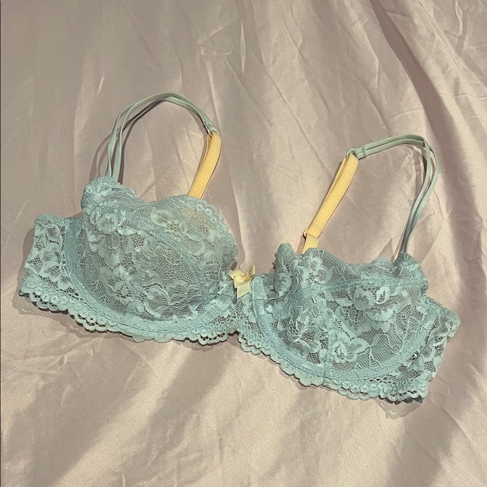 Lace Underwire Bra in Mint with Yellow Accents